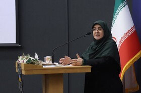 ویژگی‌ بارز خیام نگاه پرسشگرانه او به هستی است