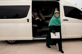 نشست خبری فاطمه، مهاجرانی سخنگوی دولت در مجتمع بندری کاسپین منطقه آزاد بندر انزلی