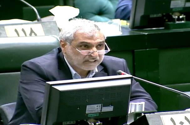 قوامی: مردم باید بدون دغدغه به ۱۰ قلم کالای اساسی دسترسی داشته باشند قوامی: مردم باید بدون دغدغه به ۱۰ قلم کالای اساسی دسترسی داشته باشند