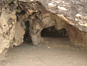 از غار به تمدن؛ ردپای فرهنگ اولیه انسان در شهرستان ایوان