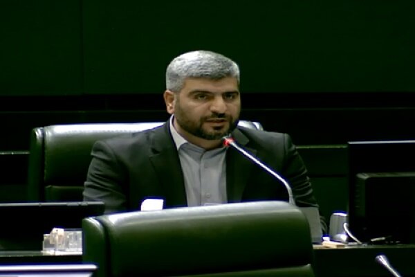خزائی: ملت ایران برای غنی‌سازی هسته‌ای نیازی به اجازه از آمریکا ندارد