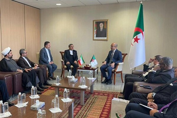 قشقاوی: آمریکا هیچ‌گاه نتوانست از رشد ایران جلوگیری کند