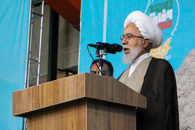 سخنرانی حبیب‌الله غفوری بارجینی، امام جمعه کرمانشاه در دیدار مردمی رئیس جمهور با مردم استان کرمانشاه
