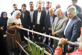 بازدیداحمد میدری،وزیر تعاون، کار و رفاه اجتماعی از از کارگاه‌های مشاغل خرد و صنایع دستی کرمان