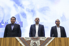 احمد میدری،وزیر تعاون، کار و رفاه اجتماعی ومحمدعلی طالبی، استاندار در همایش «وفاق برای سرمایه‌گذاری و ایران ماهر» در کرمان