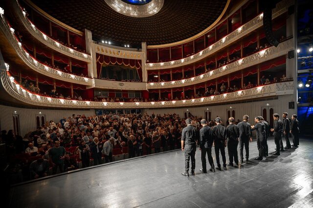 شبی در جوار سرو آزاد؛ مشکاتیان در هفتادمین سالگرد تولدش زنده شد + ویدیو