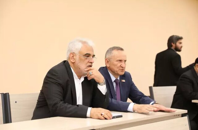 تأکید بر گسترش همکاری‌های علمی میان دانشگاه آزاد اسلامی و دانشگاه انرژی کازان