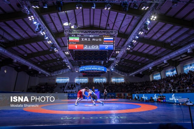 عکس تزیینی است پخش زنده رقابتهای بینالمللی کشتی فرنگی جام پاشایان از شبکه سه