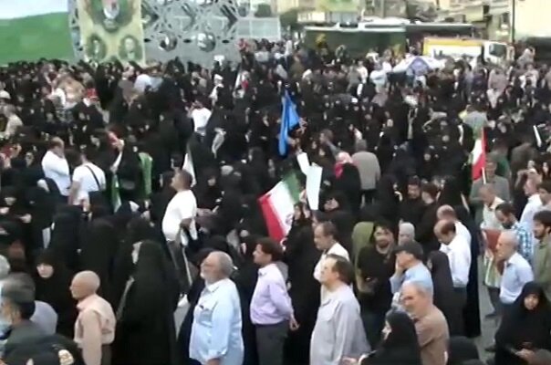 آغاز مراسم سالگرد شهدای خدمت در میدان امام حسین تهران