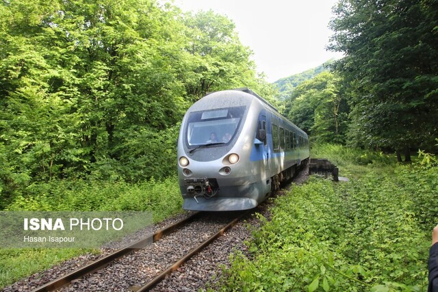 «۲ روایت متضاد از پیشنهاد تازه آمریکا به ایران» و «خبر جدید از قطار ایران و ترکیه»