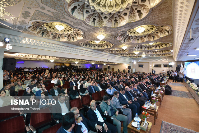 برگزیدگان بیستمین جشنواره ملی فن‌آفرینی شیخ بهایی تقدیر شدند