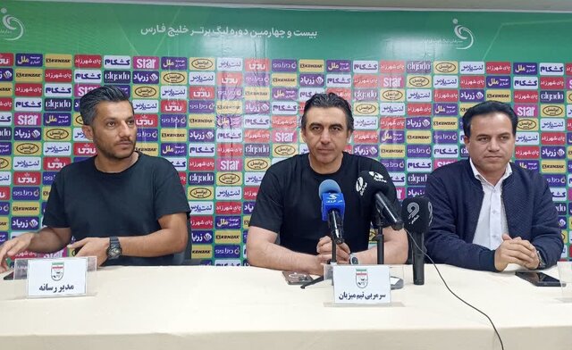رحمتی: خوشحالم که شمس‌آذر در لیگ برتر باقی ماند