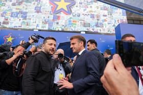 زلنسکی: درصوتی نمایشی بودن تلاش‌های صلح روسیه، مسکو را تحریم کنید!