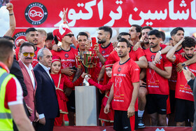 جشن قهرمانی تراکتور در تبریز
