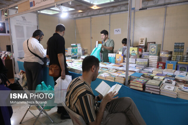 رئیس فرهنگ و ارشاد اسلامی: نمایشگاه کتاب در تویسرکان گشایش یافت