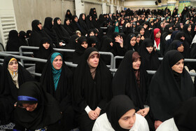 دیدار هزاران نفر از معلمان سراسر کشور با مقام معظم رهبری