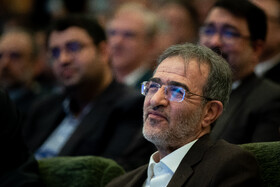 علی منتظری، رئیس جهاد دانشگاهی در همایش روز جهانی ارتباطات