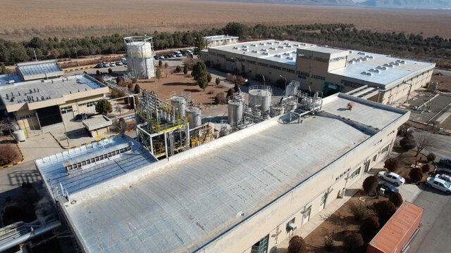 اخذ مجوز عرضه سوربیتول مایع ۷۰ درصدی شرکت شهید مدرس به بازار صنایع غذایی کشور