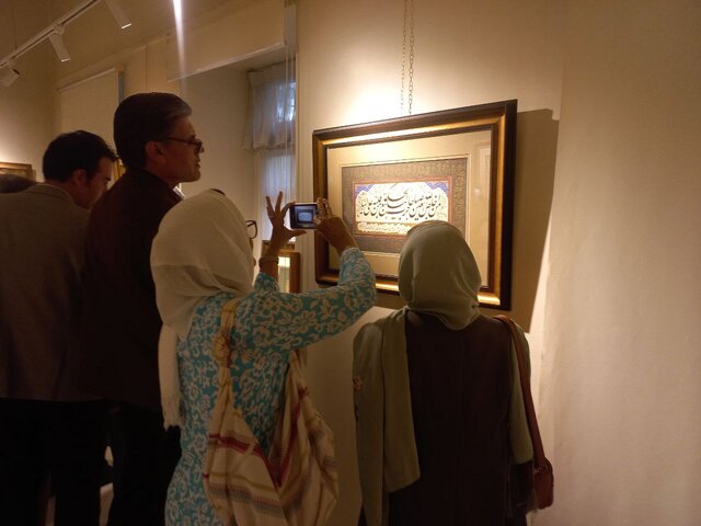 نمایشگاه غلامحسین امیرخانی در غیابش افتتاح شد