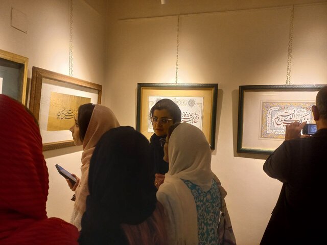 نمایشگاه غلامحسین امیرخانی در غیابش افتتاح شد