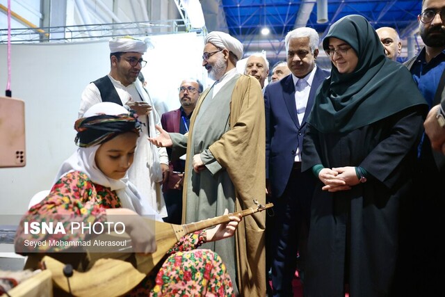 بازدید سخنگوی دولت از نمایشگاه گردشگری و صنایع دستی - مشهد