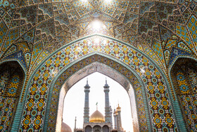 ورودی صحن امام رضا(ع) حرم حضرت فاطمه معصومه(س) (صحن اتابکی)