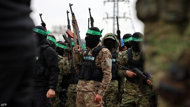 حماس از آمریکا تضمین می‌خواهد/ پیشنهاد آزادی نیمی از زندانیان زنده و اجساد در ازای آتش‌بس