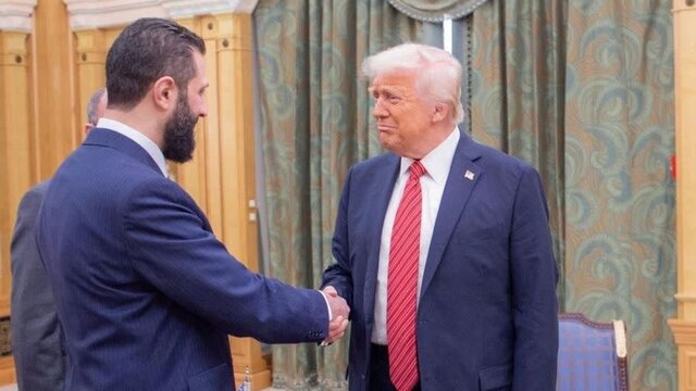 سی‌ان‌ان: ترامپ آمریکایی‌ها را با لغو تحریم‌های سوریه غافلگیر کرد