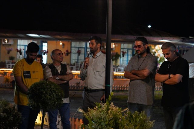 لذت تماشای فیلم کوتاه زیر نور ماه لذت تماشای فیلم کوتاه زیر نور ماه