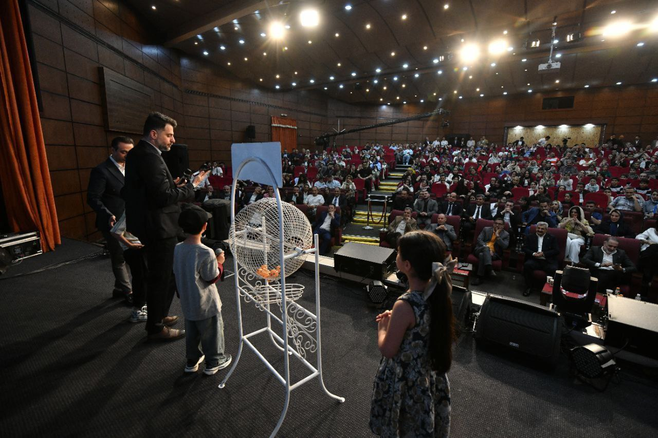 جوایز جشنواره بزرگ هایپرمی به برندگان اهدا شد