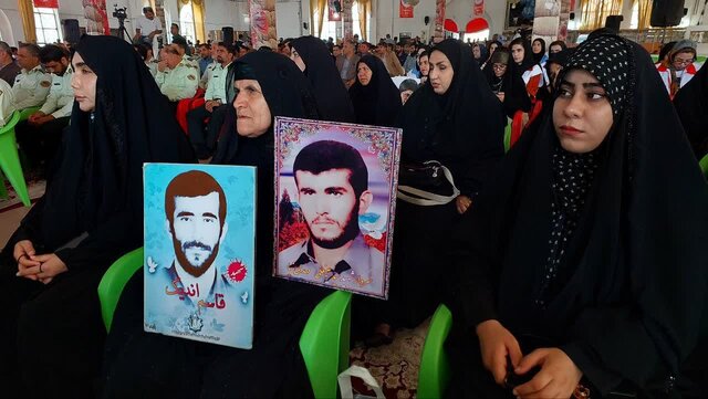 مراسم گرامیداشت شهدای خدمت در یاسوج برگزار شد