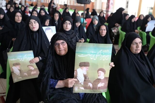 مراسم گرامیداشت شهدای خدمت در یاسوج برگزار شد