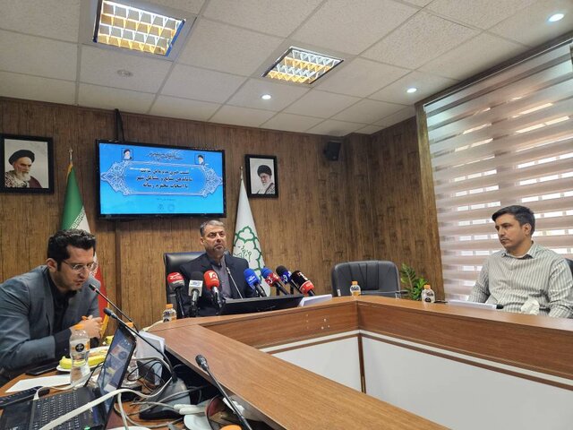 ایجاد ۳۰ جایگاه‌ سوخت تک‌سکو، امسال در تهران/ وجود ۳۰۰۰ دستفروش در مترو/ اجرای ۳۱ هزار رای علیه مشاغل غیرمجاز