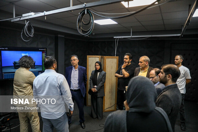 بازدید معاون سیما به همراه جمعی از مدیران ارشد تلویزیون ار ایسنا