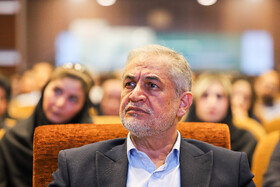 رسول رکنی‌زاده، رئیس دانشگاه اصفهان در سومین کنفرانس بین‌المللی کسب‌وکار 