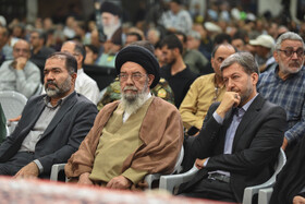 مهدی جمالی‌نژاد، استاندار اصفهان، آیت‌الله سید یوسف طباطبایی‌نژاد، امام جمعه اصفهان و سید رضا مرتضوی، استاندار سابق اصفهان