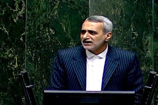 نماینده اصفهان: رویکرد مدیریت استان در توسعه شرق به سمت اقدامات خردمندانه تغییر کرده است