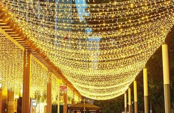 عکس تزئینی است جمعآوری ۲۶۰۰ ریسه نوری در شیراز