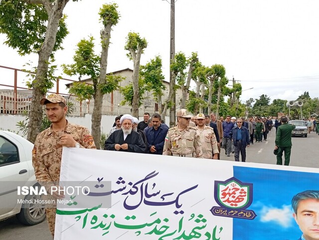 شهید آیتالله رئیسی در راه خدمت به مردم خستگیناپذیر بود