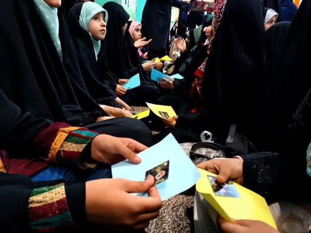 ویژه برنامه اولین سالگرد شهدای خدمت برای دختران ۷ تا ۱۱ سال برگزار شد+تصاویر