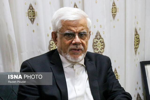 تسلیت عارف به محمد هاشمی