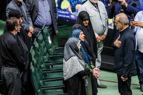 مسعود پزشکیان، رییس جمهور در مراسم پاسداشت شهدای خدمت در مجلس شورای اسلامی 