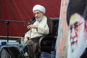 سخنرانی آیت الله اراکی در مراسم بزرگداشت شهدای خدمت در مدرسه فیضیه قم