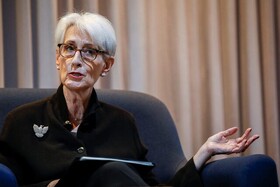 وندی شرمن: متقاعد کردن ایران به متوقف کردن غنی‌سازی، غیرممکن است