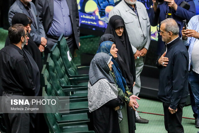 دولت چهاردهم پیام دیدهشدن را به نسل جوان داد/روحیه جهادی در کارنامه رئیسجمهور نمایان است