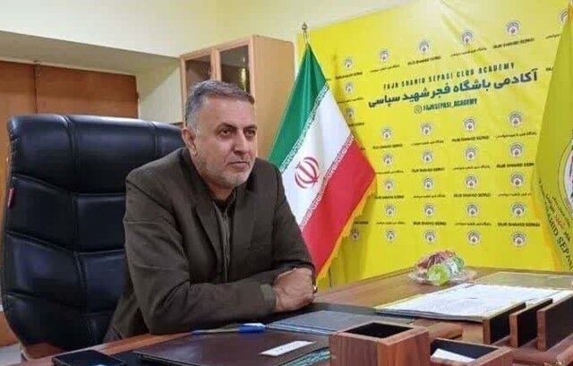 قرارداد «پیروز قربانی» در فجر سپاسی تمدید شد/ جذب ۸ بازیکن جدید به‌زودی