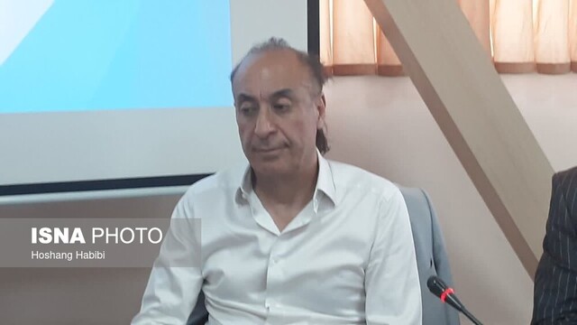 تجلیل از پروفسور سیفعلیان و تیم پژوهشی اولین پیوند نانو کامپوزیت گرافن در جهاددانشگاهی استان سمنان