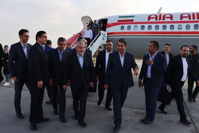 نخستین جشن ملی بومگردیها با حضور وزیر میراث فرهنگی در کرمان برگزار شد