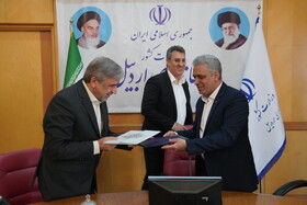 انعقاد تفاهم‌نامه همکاری پژوهشگاه فضایی ایران و مراکز علمی و پژوهشی اردبیل در سفر وزیر ارتباطات و فناوری اطلاعات به اردبیل