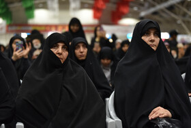 اجتماع بانوان به مناسبت سالگرد شهادت شهدای خدمت - اصفهان